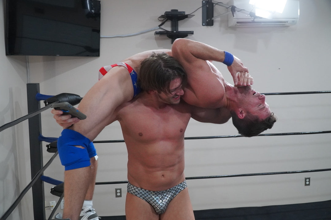 Zman vs Blake Starr - GQ no DQ