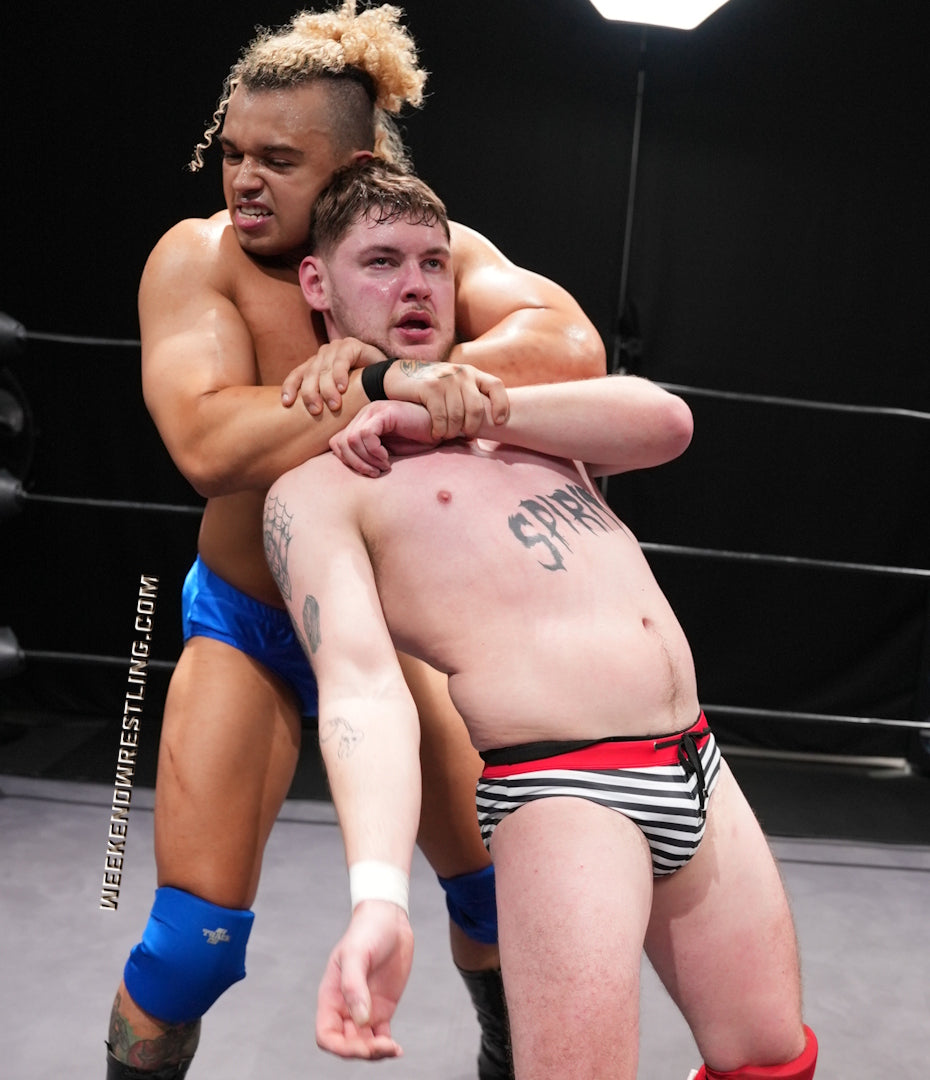 Adam Astora vs Tristan Mounts