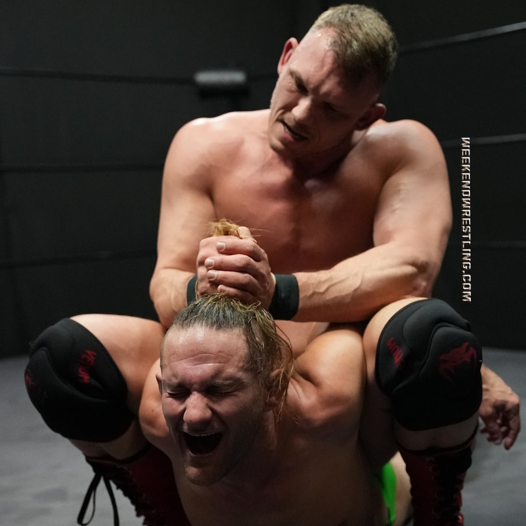 Brutal Brendan Byers vs Riff Simmons