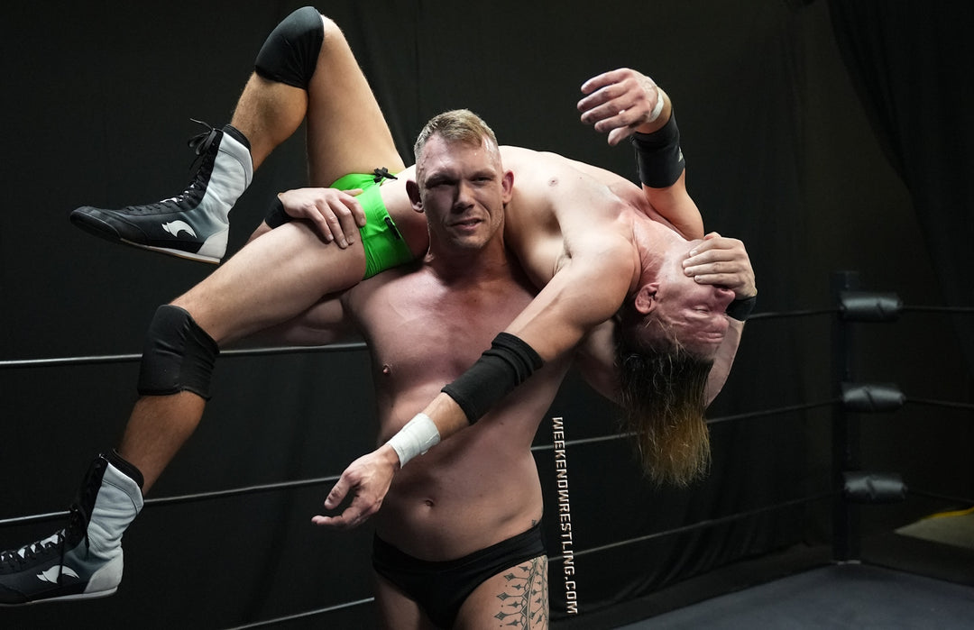 Brutal Brendan Byers vs Riff Simmons