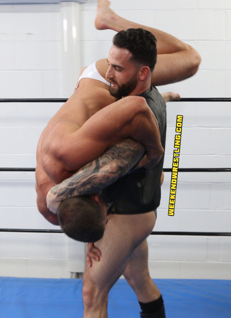 Custom - Cash Kellogg vs Johnny Greco