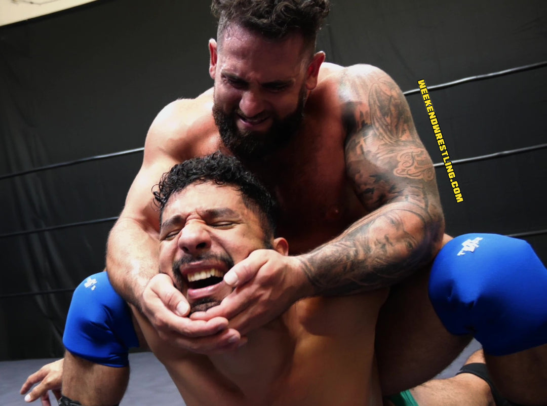 Chucho Malverde vs Johnny Greco