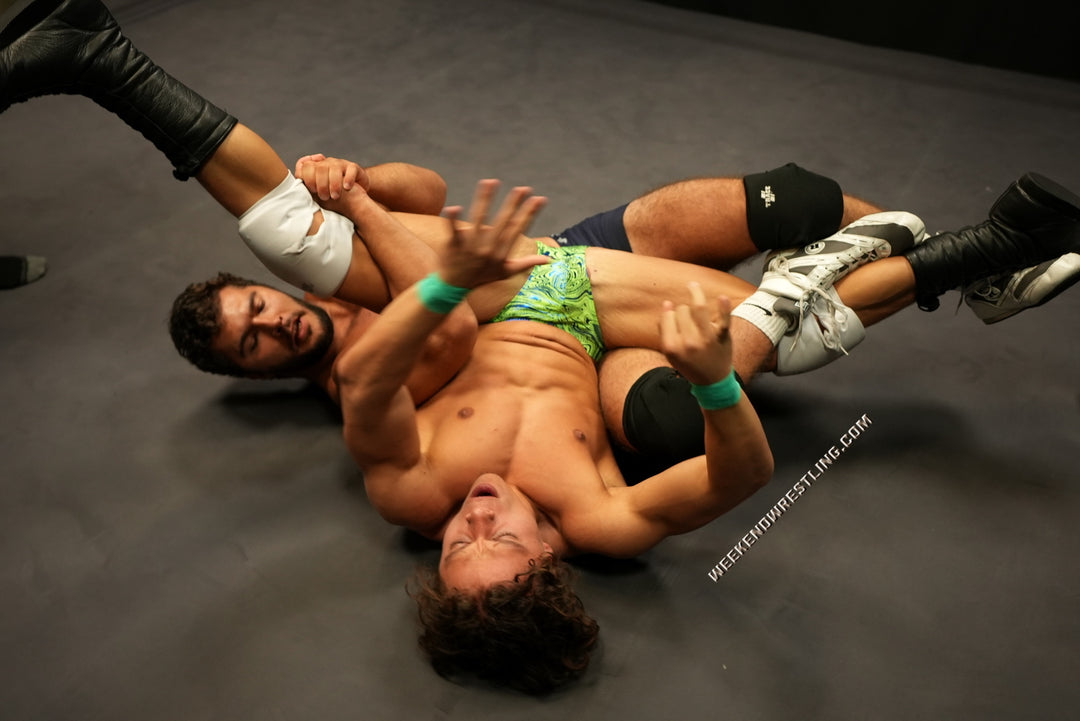 Custom - Danny Mercury vs Nick Karras