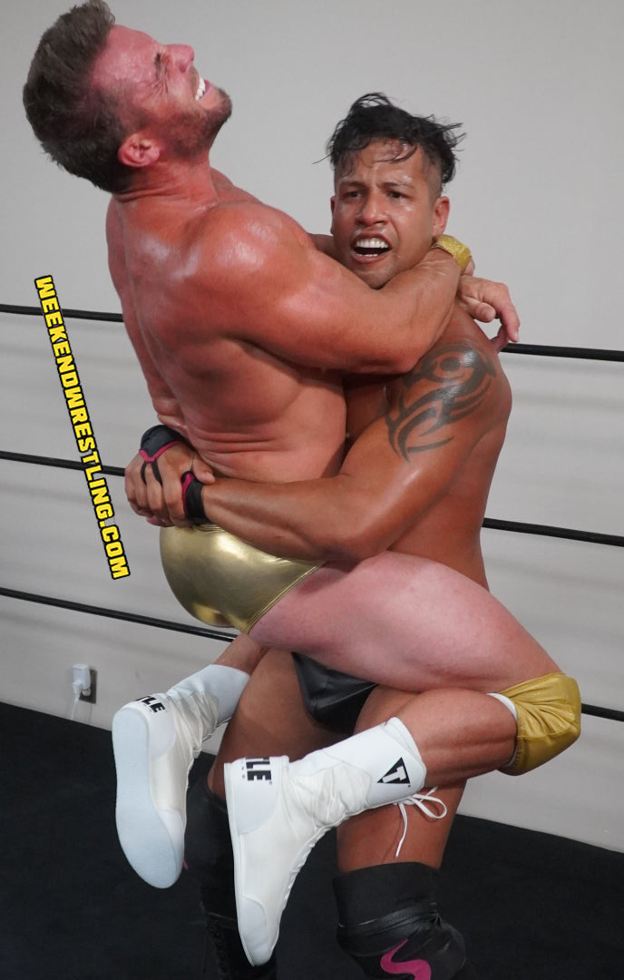 Gabe Steel vs Cash Kellogg