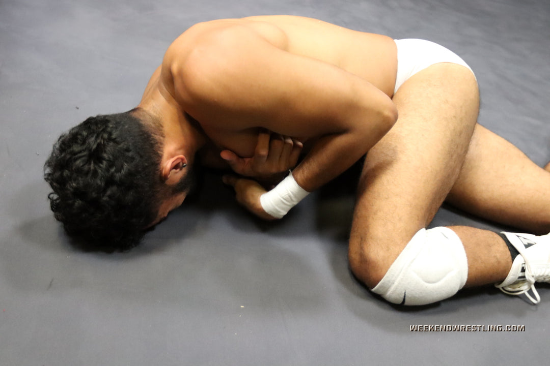 Jag and Wild Man Dick Clayton vs Chucho Malverde