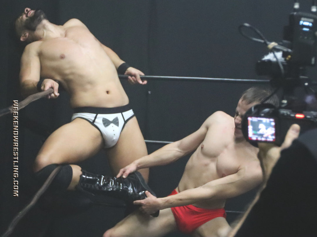 Joey McCoy vs The Handsome Strangler