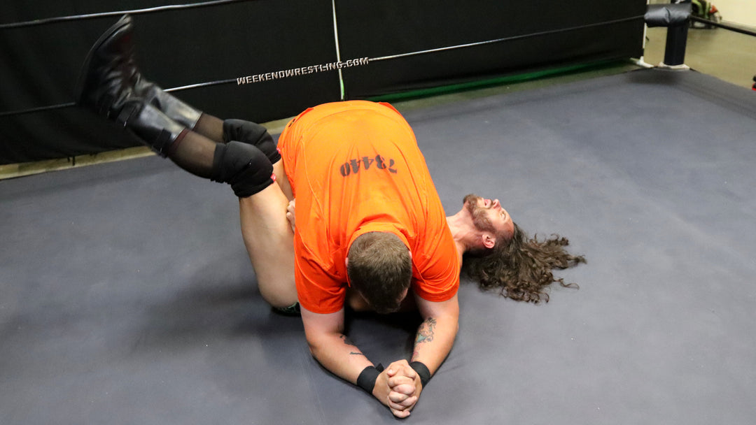 Mo Manson vs Wild Man Dick Clayton