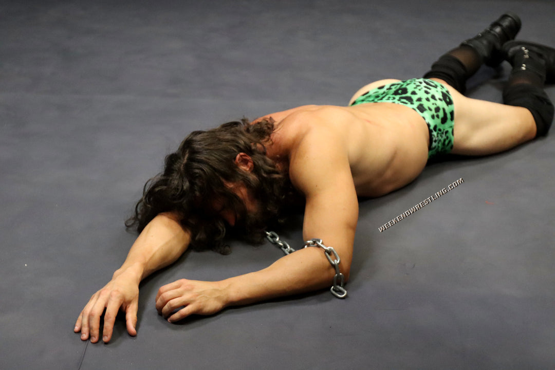 Mo Manson vs Wild Man Dick Clayton