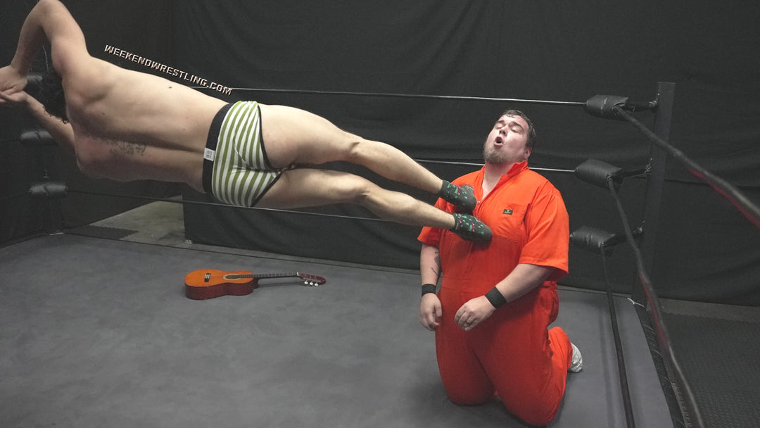 Mo Manson vs Freddie Marz