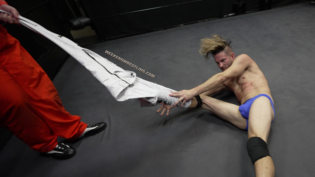 Mo Manson vs Riff Simmons