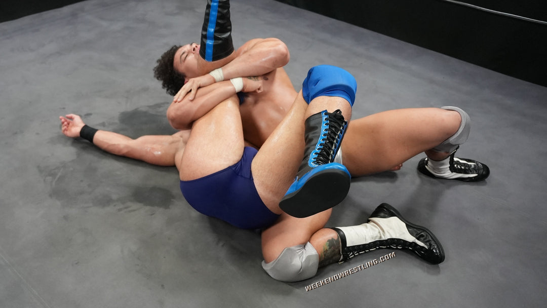 Stefan Stone vs Adam Astora