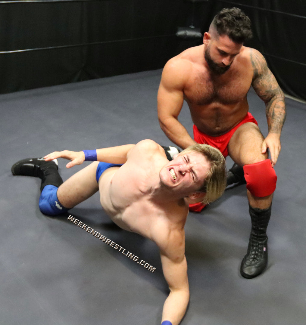 Tristan Mounts vs Johnny Greco