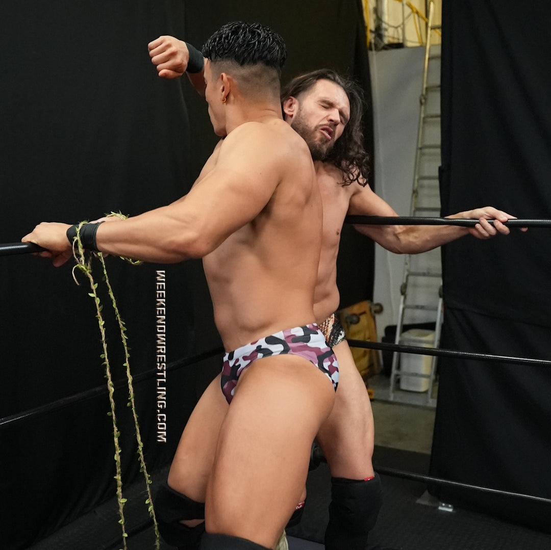 Wild Man Dick Clayton vs Dante Vice