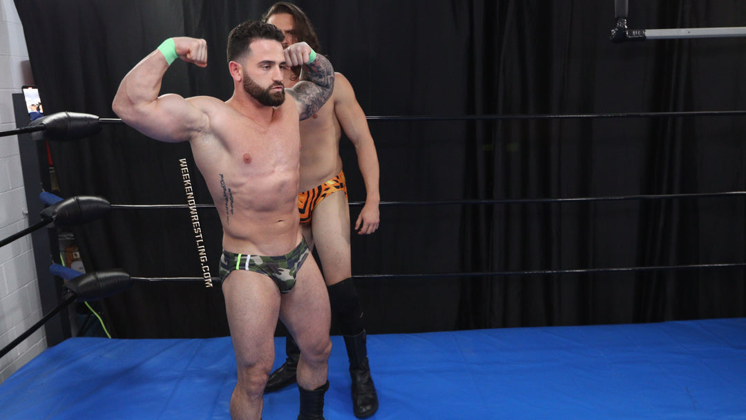 Wild Man Dick Clayton vs Johnny Greco